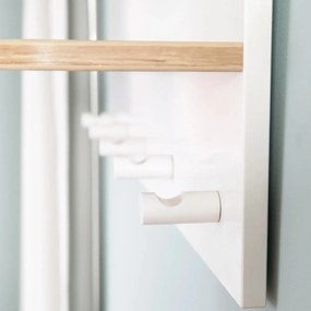 Nástenný detský vešiak v dekore duba v bielo-prírodnej farbe Ava – Roba