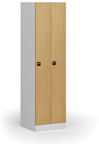 Kovová šatníková skrinka zúžená, 2 oddiely, 1850 x 500 x 500 mm, zámok s čítačkou RFID kariet, laminované dvere, buk
