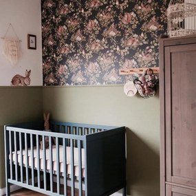 Tapeta malé ospalé zvieratká tmavá 280x50 cm