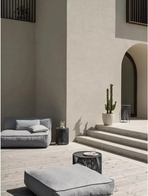 Svetlosivý záhradný taburet Grow – Blomus