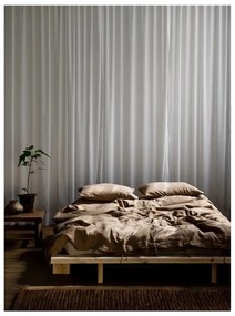 Dvojlôžková posteľ z borovicového dreva s roštom v prírodnej farbe 160x200 cm Japan – Karup Design