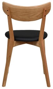 Hnedá dubová jedálenská stolička s čiernym sedadlom Rowico Ami