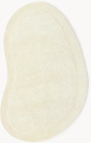 Ručne tuftovaný vlnený koberec v organickom tvare Kadey