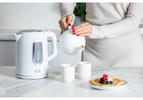 Black+Decker BXKE2204E Rýchlovarná kanvica, biela
