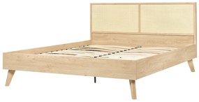 Ratanová posteľ 160 x 200 cm svetlé drevo MONPAZIER Beliani
