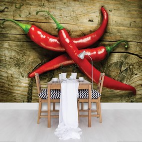 Fototapeta - Chili papričky na dreve (152,5x104 cm)