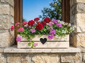 AMADEA Drevený kvetináč so srdiečkom biely, vo vnútri s čiernou fóliou, 62x21,5x17cm, český výrobok