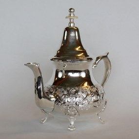 Orientálny strieborný čajník 0,80 L
