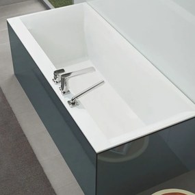 VILLEROY &amp; BOCH Squaro Edge 12 pravouhlá vaňa z materiálu Quaryl, odtok v strede, 1700 x 750 x 450 mm, Stone White, UBQ170SQE2DV-RW