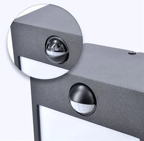 SOLIGHT LED vonkajšie nástenné svietidlo TERNI 12W | 3000K | 560lm | IP44 | PIR senzor, čierne