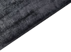 Koberec z umelej zajačej kožušiny 80 x 150 cm čierny MIRPUR Beliani