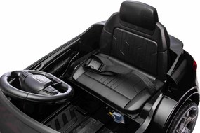 Ramiz Audi SQ8 vozidlo Čierna