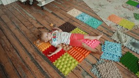 OrtoNature Masážne ortopedické podložky súprava 8 ks - pastelové