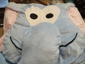 AKCIA Detský vankúš CUDDLI FRIENDS 70x70 cm plyšový - viac farieb II. akosť Farba: Modrá
