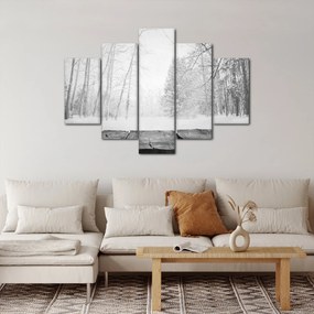 Obraz - Drevené mólo v zime (150x105 cm)