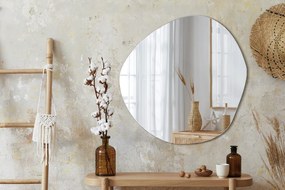 Bezrámové nepravidelné zrkadlo na stenu 68x67 cm