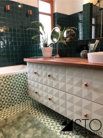 Cementové dlaždice s trojuholníkovým motívom v zelenej a bielej farbe - Ref. 241 | Articima