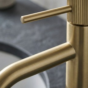 Rea Lungo Stripe, umývadlová batéria, zlatá matná, REA-B8050