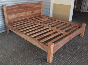 furniture-nabytek.cz - Posteľ z masívu z dreva palisander 200x180