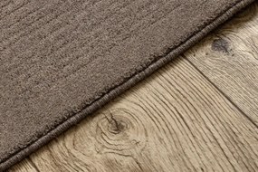 Koberec TEXTURA 488.20.LA600 Osta hnedý