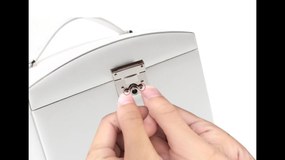 Bezdoteku Šperkovnica Lucy biela