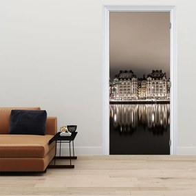 Fototapeta na dvere - Mesto v šere (95x205cm)