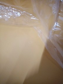 AKCIA Horčicová stolička OSAKA s čiernymi nohami II. akosť