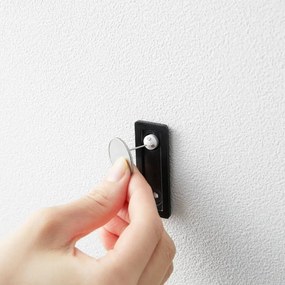 Čierne nástenné kovové háčiky v súprave 3 ks Tower – YAMAZAKI