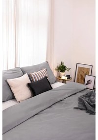 Sivé obliečky na jednolôžko z mikrosaténu 140x200 cm Basic – Bonami Essentials
