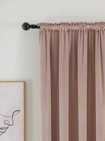 Zamatové zatemňovacie závesy Cesar púdrové - 140 x 160 cm (2ks) - riasiaca stuha