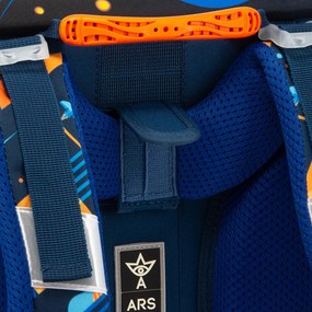 Kompaktná školská taška Gravity ARS UNA