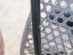 Svetlosivé závesné kreslo TROPIKAL s čiernym stojanom