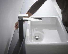 Hansgrohe Vernis Shape, umývadlová batéria s výpustom, EcoSmart, chrómová, HAN-71590000