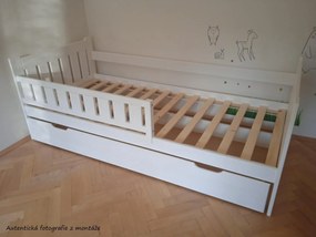 Detská posteľ z masívu borovice TOMÍK - 200x90 cm - prírodná borovica