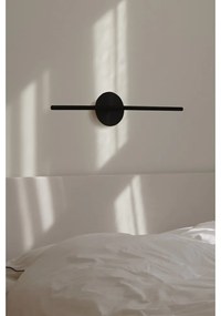 Čierne kovové LED stmievateľné nástenné svietidlo Omni Wall – UMAGE