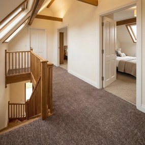 Associated Weavers, Metrážny koberec Bruno brown, na mieru, šíře 4m, hnedá, filc, chodba / predsieň