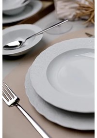 18-dielna jedálenská súprava z bieleho porcelánu
