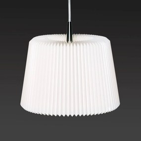 LE KLINT Snowdrop M – závesná lampa z plastu