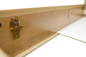 Masívna posteľ PATRICIA 180x200 buk