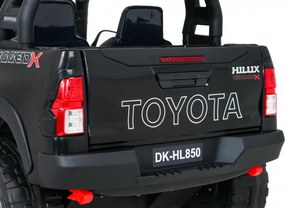 Ramiz Vozidlo Pickup Toyota Hilux Čierna