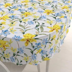 Biante Teflónový oválny obrus TF-081 Žlto-modré ľalie na bielom 80x120 cm