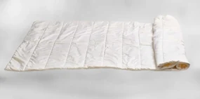 Paplón z jahňacieho rúna Intermedic SK – prírodný, celoročný, 140x200 cm