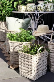 Chic Antique Prútený obal na kvetináč Square French S