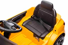 Ramiz Audi SQ8 vozidlo Žltá