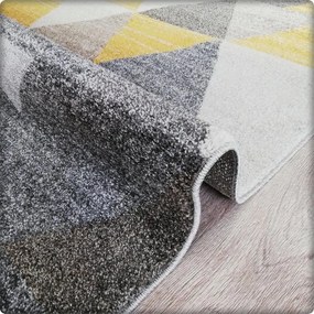 Dekorstudio Moderný koberec RELAX - Žlté trouholníky Rozmer koberca: 180x260cm