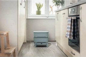 Sivý kompostér 30 l Urbalive – Plastia