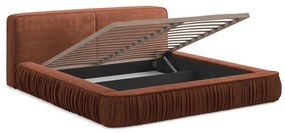 Čalúnená dvojlôžková posteľ v terakotovej farbe s úložným priestorom s roštom 180x200 cm Keoni – Makamii