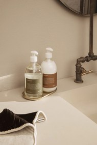 ferm LIVING Ozdobná tácka BASHO 18,5 cm mosadz