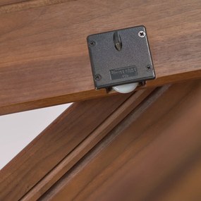 Knižnica v dekore orechového dreva Kave Home Carolin, 130 x 169 cm