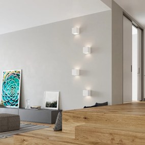 Nástenné svietidlo Leo, 1x biele keramické tienidlo